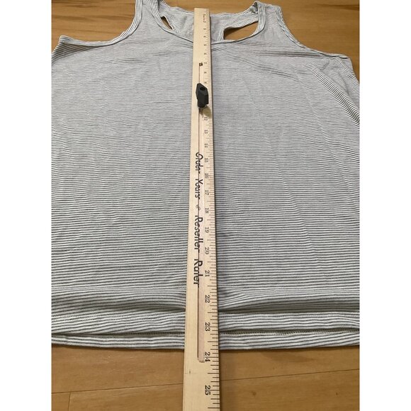 Athletic Works Womens Racerback Tank Top Size XL - Picture 2 of 5